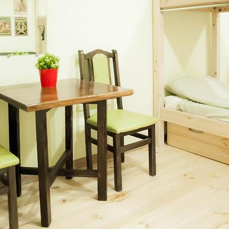 Hostel Uyutniy Dvorik Odessa Ngoại thất bức ảnh