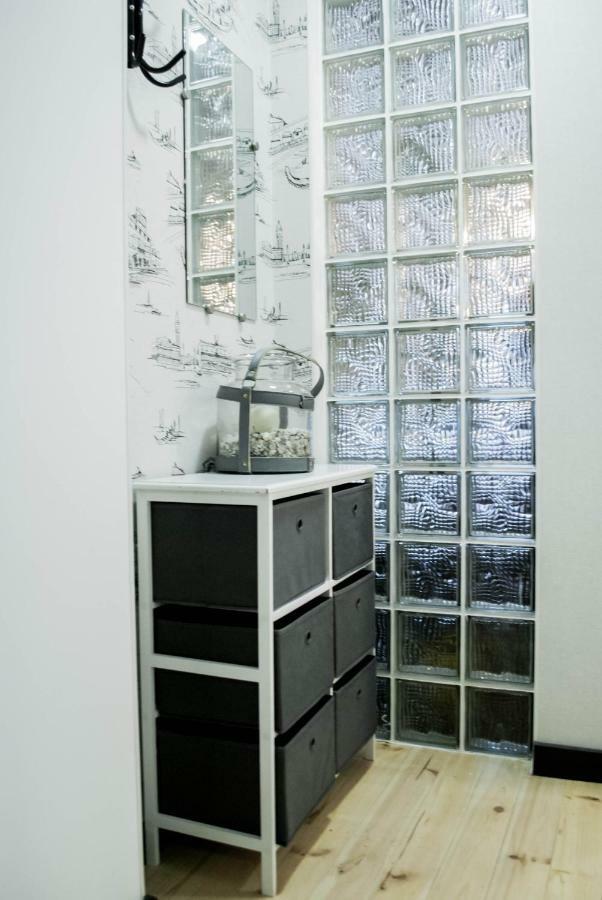 Hostel Uyutniy Dvorik Odessa Ngoại thất bức ảnh