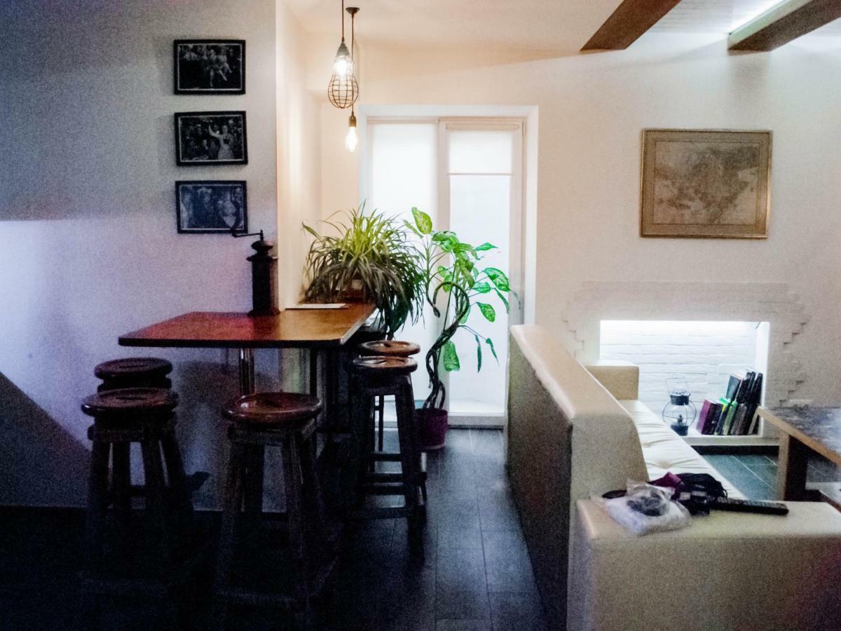 Hostel Uyutniy Dvorik Odessa Ngoại thất bức ảnh