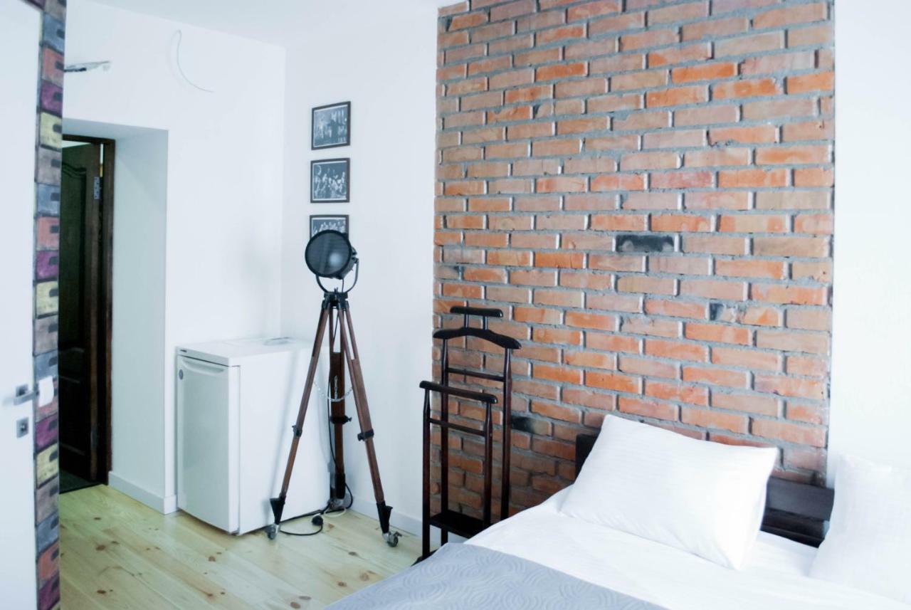 Hostel Uyutniy Dvorik Odessa Ngoại thất bức ảnh