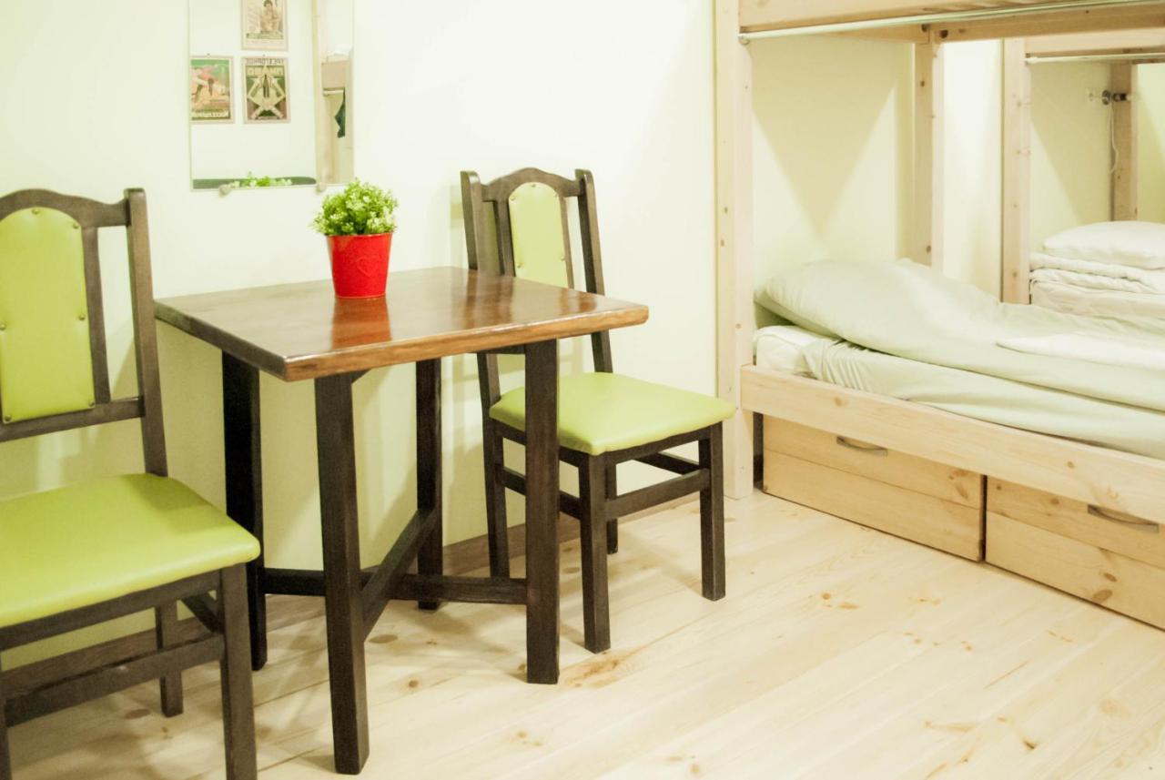 Hostel Uyutniy Dvorik Odessa Ngoại thất bức ảnh